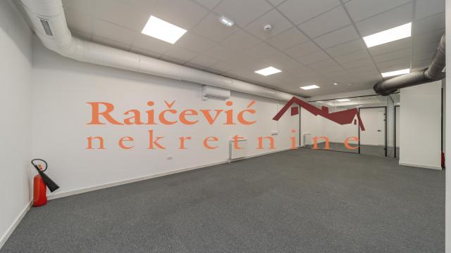 Poslovni prostor, Trosoban, Izdavanje, 140m2, Banovo brdo, Čukarica, Bore Markovica