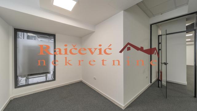 Poslovni prostor, Trosoban, Izdavanje, 140m2, Banovo brdo, Čukarica, Bore Markovica