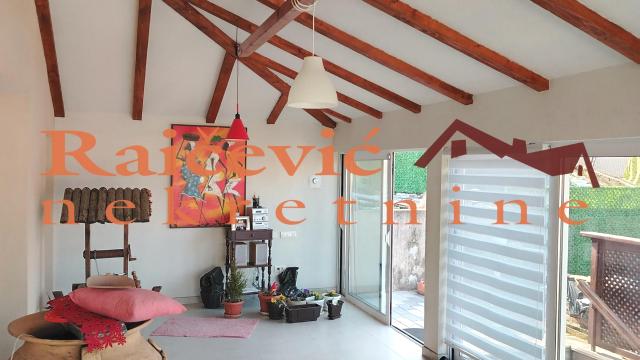 Kuća, Prodaja, 354m2, Vrčin, Grocka, Skadarlijska