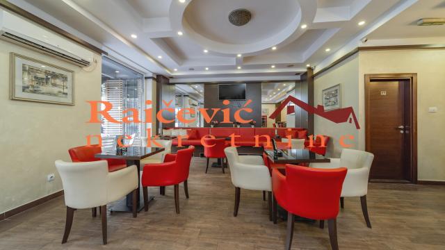 Poslovni prostor, Jednosoban, Prodaja, 61m2, Centar, Savski venac, Durmitorska