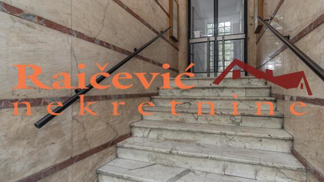 Poslovni prostor, Jednosoban, Izdavanje, 40m2, Centar, Stari grad, Francuska