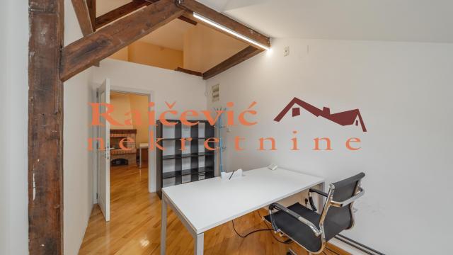 Poslovni prostor, Izdavanje, 239m2, Centar, Stari grad, Cara Urosa