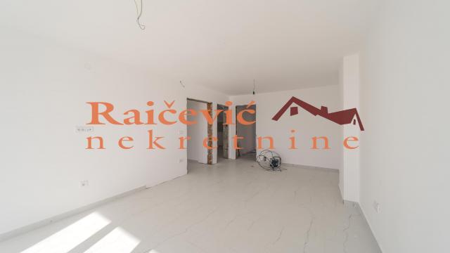 Stan, Trosoban, Prodaja, 80m2, Kaludjerica, Grocka, Kaludjerica