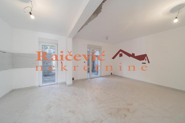 prodaja, stanova,
kaludjerica-grocka-beograd, 1044333, trosoban-kaludjerica