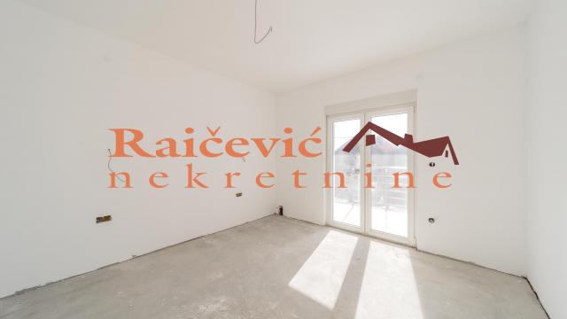 Stan, Trosoban, Prodaja, 95m2, Kaludjerica, Grocka, Kaludjerica