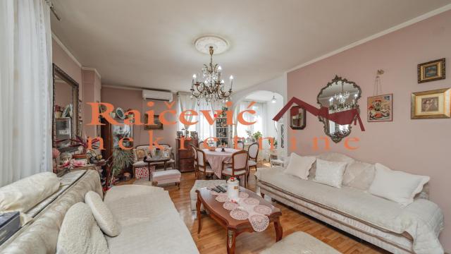 Stan, Dvosoban, Prodaja, 58m2, Blok 34 (Carina - Studentski grad), Novi Beograd, Bulevar Zorana Djindjica