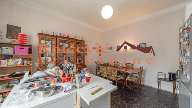 Stan, Troiposoban, Prodaja, 88m2, Centar, Savski venac, Vojvode Milenka