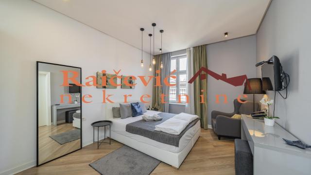 Stan, Trosoban, Prodaja, 73m2, Centar, Stari grad, Cika Ljubina