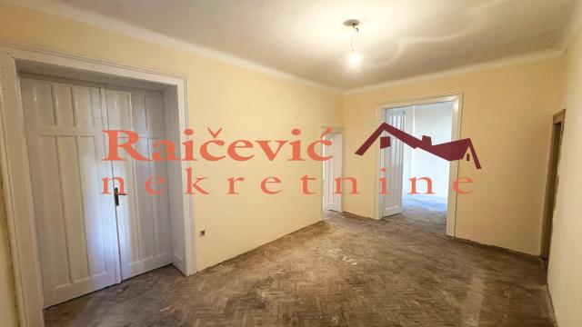 Stan, četvorosoban, Prodaja, 91m2, Dorćol, Stari grad, Santiceva