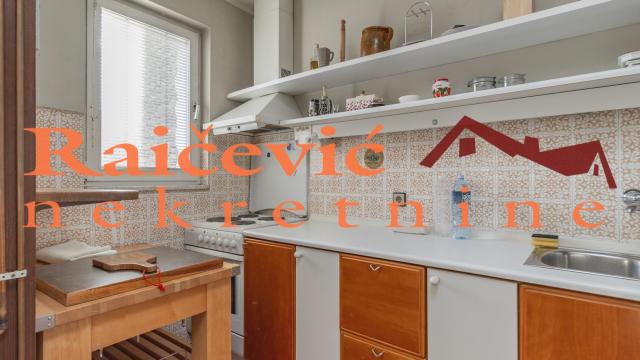 Stan, Trosoban, Prodaja, 72m2, Zeleni venac, Stari grad, Jug Bogdanova