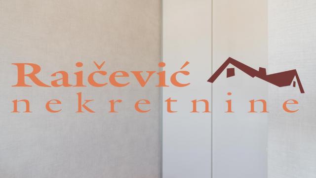 Stan, četvorosoban, Izdavanje, 98m2, Crveni krst, Vračar, Gajeva