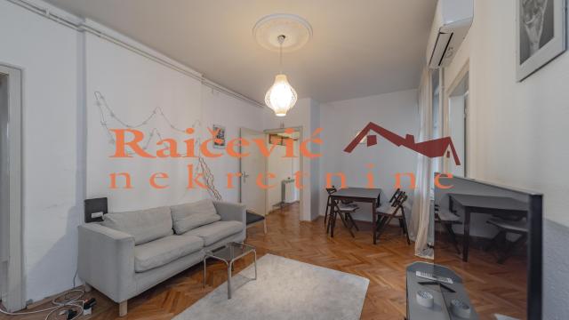 Stan, Trosoban, Prodaja, 68m2, Kalenić pijaca, Vračar, Molerova