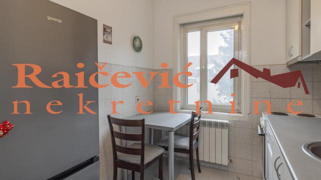 Stan, Trosoban, Prodaja, 68m2, Kalenić pijaca, Vračar, Molerova