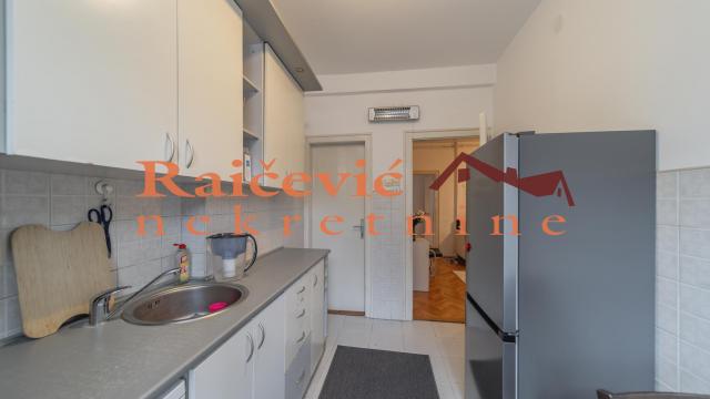 Stan, Trosoban, Prodaja, 68m2, Kalenić pijaca, Vračar, Molerova