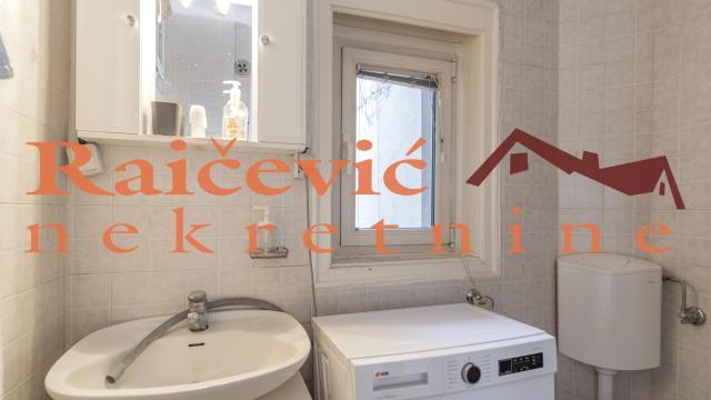 Stan, Trosoban, Prodaja, 68m2, Kalenić pijaca, Vračar, Molerova