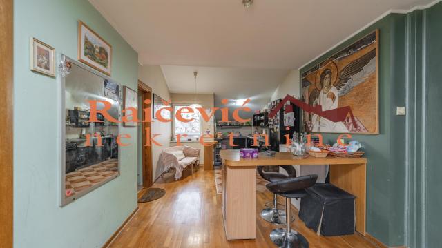 Stan, četvorosoban, Prodaja, 160m2, Profesorska kolonija, Palilula, Osmana Djikica