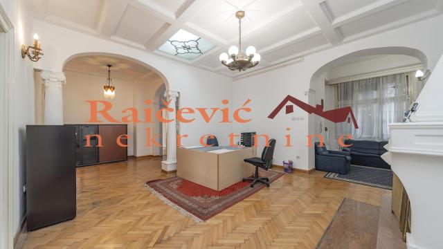 Stan, Prodaja, 203m2, Centar, Savski venac, Kneza Milosa