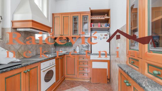 Stan, Prodaja, 203m2, Centar, Savski venac, Kneza Milosa