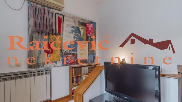 Stan, Petosoban, Prodaja, 108m2, Centar, Stari grad, Palmoticeva