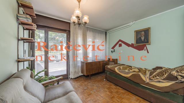 Stan, Petosoban, Prodaja, 152m2, Voždovac, Vojvode Stepe