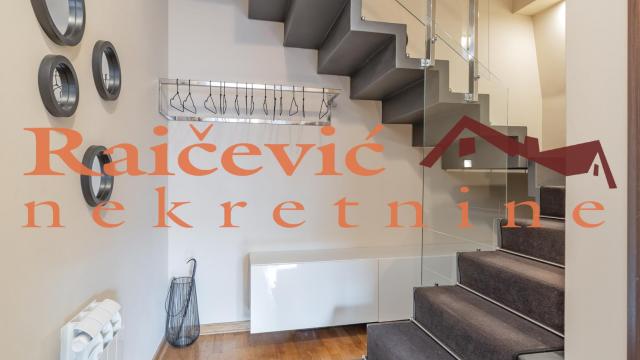 Stan, Petosoban, Prodaja, 160m2, Crveni krst, Vračar, Vilovskog