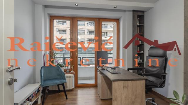 Stan, četvorosoban, Prodaja, 115m2, SC Vračar, Vračar, Juzni bulevar