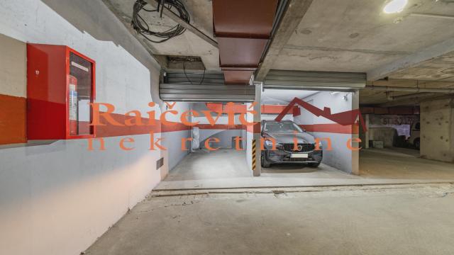 Stan, četvorosoban, Prodaja, 115m2, SC Vračar, Vračar, Juzni bulevar