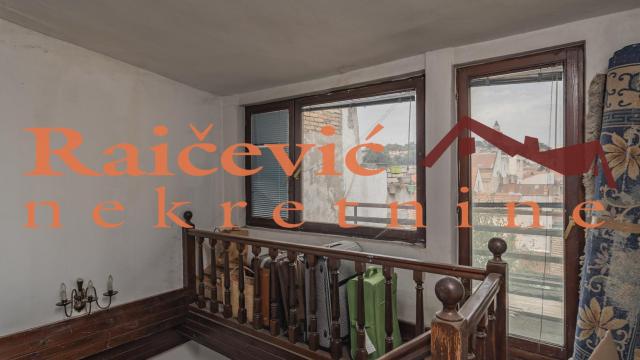 Stan, Prodaja, 214m2, Centar, Zemun, Gospodska