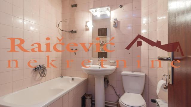 Stan, Prodaja, 214m2, Centar, Zemun, Gospodska