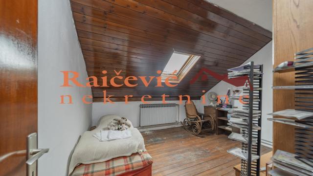 Stan, Prodaja, 214m2, Centar, Zemun, Gospodska