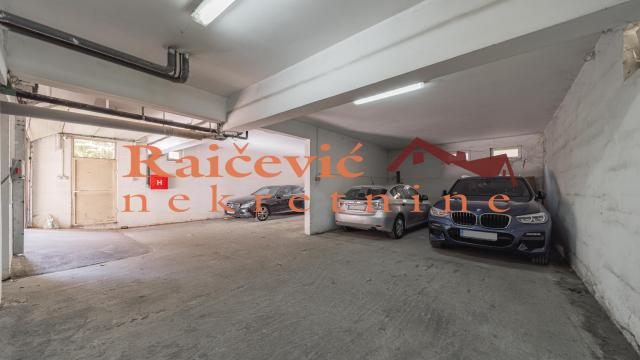 Stan, četvorosoban, Prodaja, 112m2, Lion, Zvezdara, Radoja Domanovica