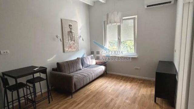 Stan, Jednoiposoban, Prodaja, 29m2, Savski trg - Pristanište, Savski venac, Risanska