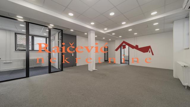 Poslovni prostor, Petosoban, Izdavanje, 200m2, Voždovac, Deli Radivoja