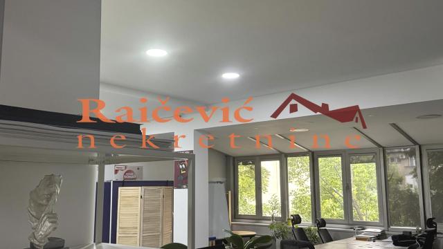 Poslovni prostor, Trosoban, Izdavanje, 185m2, Hram svetog Save, Vračar, Nebojsina