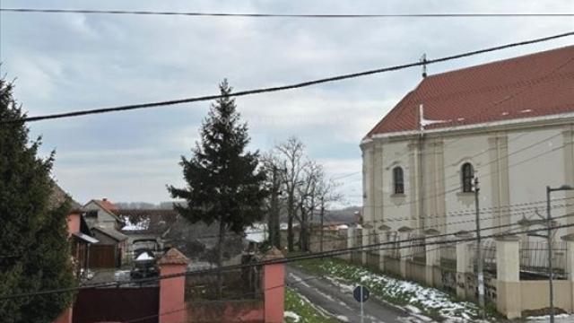 Kuća, Petosoban i veći, Prodaja, 150m2, Stari Banovci, Okolno mesto, Grcka