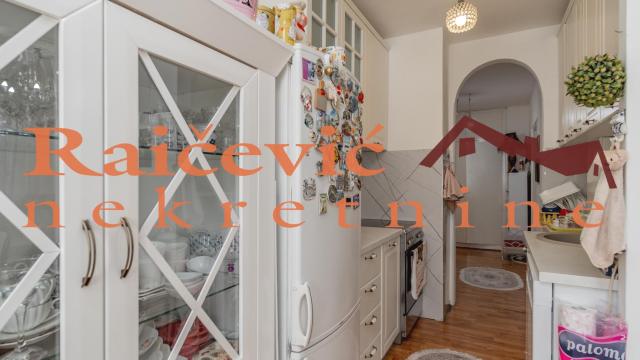 Stan, Dvosoban, Prodaja, 58m2, Blok 34 (Carina - Studentski grad), Novi Beograd, Bulevar Zorana Djindjica