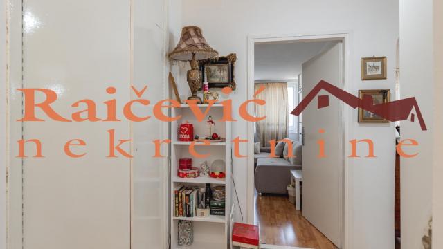 Stan, Dvosoban, Prodaja, 58m2, Blok 34 (Carina - Studentski grad), Novi Beograd, Bulevar Zorana Djindjica