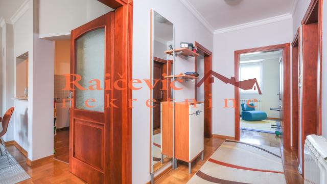 Stan, četvorosoban, Prodaja, 86m2, Voždovac, Vozdovacka crkva