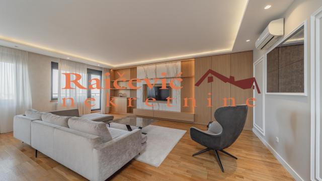 Stan, četvorosoban, Izdavanje, 98m2, Crveni krst, Vračar, Gajeva