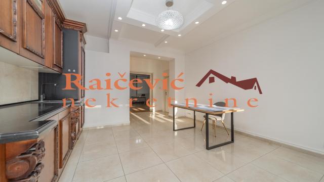 Stan, Trosoban, Izdavanje, 102m2, Cvetni trg, Vračar, Bulevar kralja Aleksandra