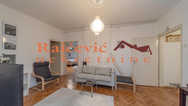 Stan, Trosoban, Prodaja, 68m2, Kalenić pijaca, Vračar, Molerova