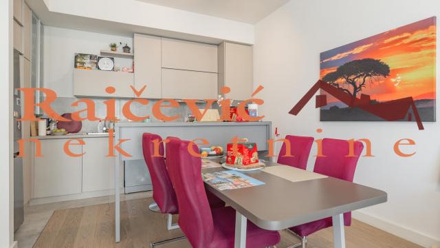 Stan, četvorosoban, Prodaja, 110m2, Beograd na vodi, Savski venac, Luke Celovica Trebinjca