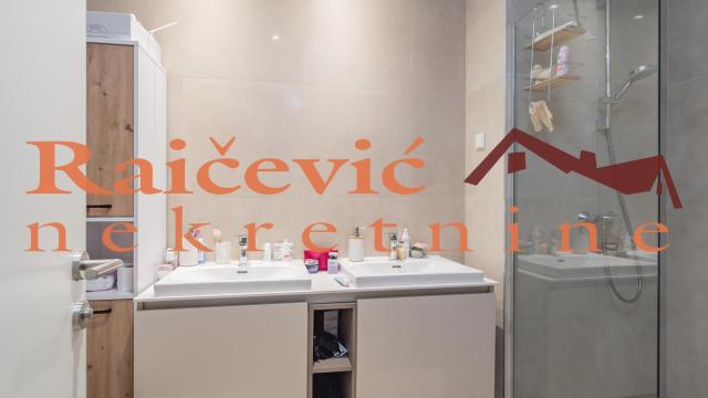 Stan, četvorosoban, Prodaja, 110m2, Beograd na vodi, Savski venac, Luke Celovica Trebinjca