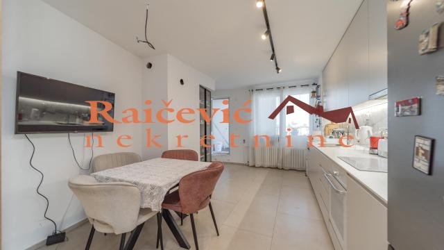 Stan, Trosoban, Prodaja, 136m2, Centar, Savski venac, Durmitorska