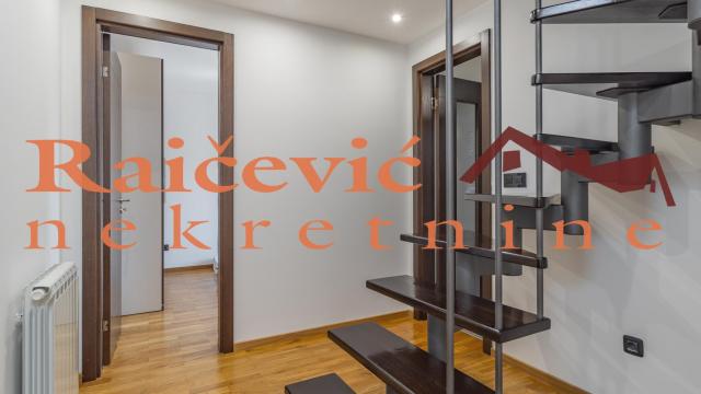 Stan, četvorosoban, Prodaja, 132m2, Voždovac, Gligorija Vozarevica