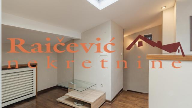 Stan, Troiposoban, Izdavanje, 120m2, Kalenić pijaca, Vračar, Kursulina