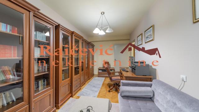 Stan, četvorosoban, Prodaja, 104m2, Gradska bolnica, Zvezdara, Cingrijina