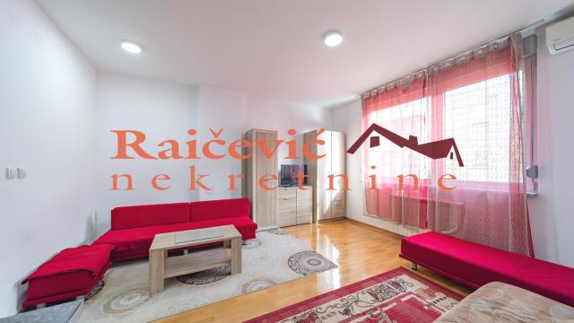 Stan, Jednosoban, Izdavanje, 32m2, Kluz, Zvezdara, Madridska