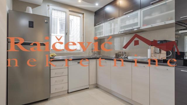 Stan, četvorosoban, Prodaja, 112m2, Lion, Zvezdara, Radoja Domanovica