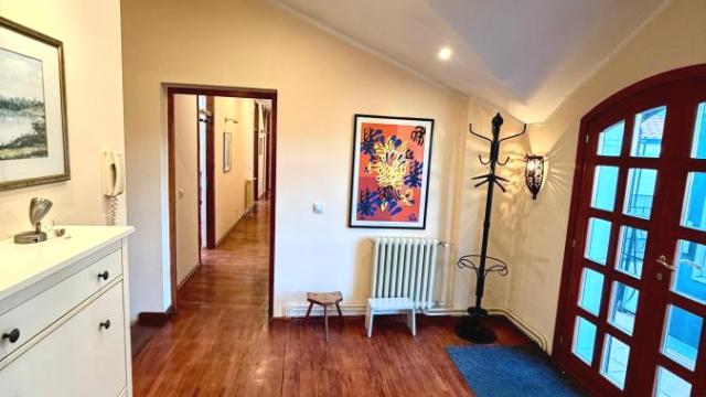 Stan, Petosoban, Izdavanje, 200m2, Skadarlija, Stari grad, Skadarska